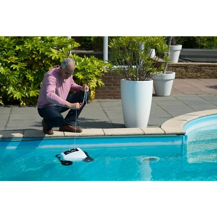Robot Nettoyeur De Fond De Piscine Ubbink Robotclean Accu – Image 3
